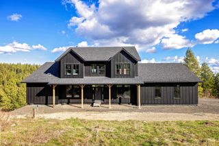 6670 Stoneridge Way, Nine Mile Falls, WA 99006