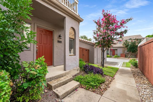 4242 N Capistrano Drive 235, Dallas, TX 75287