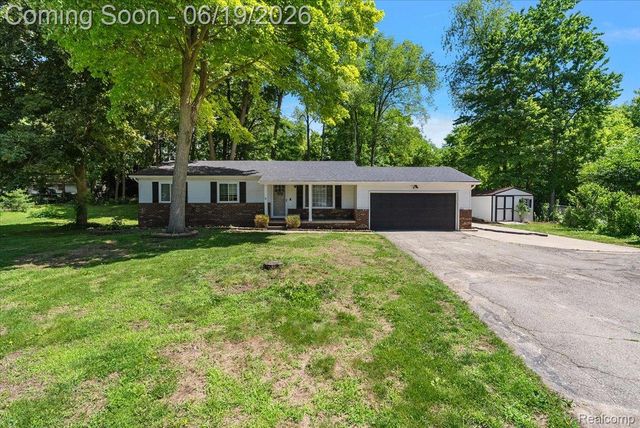 11387 Mart Road, Green Oak Township, MI 48189