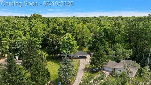 11387 Mart Road, Green Oak Township, MI 48189