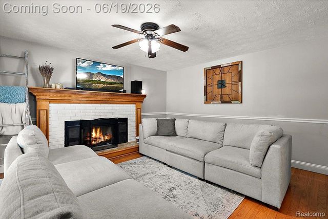 11387 Mart Road, Green Oak Township, MI 48189