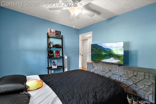 11387 Mart Road, Green Oak Township, MI 48189