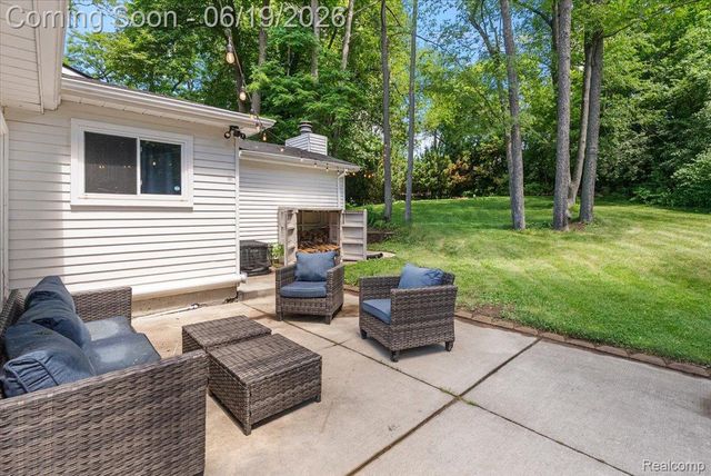 11387 Mart Road, Green Oak Township, MI 48189