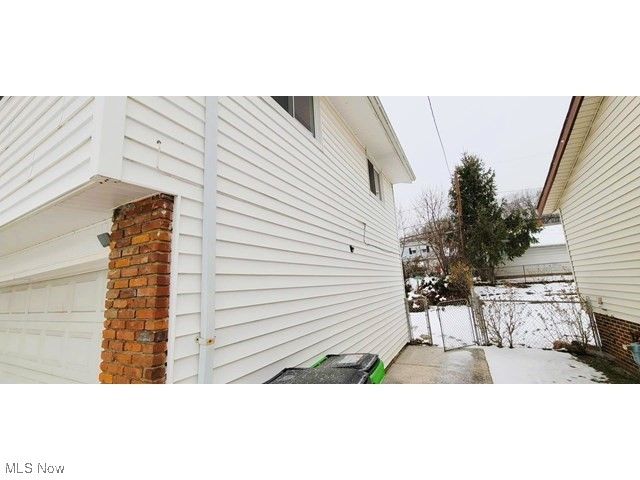 13741 Grove Drive, Garfield Heights, OH 44125