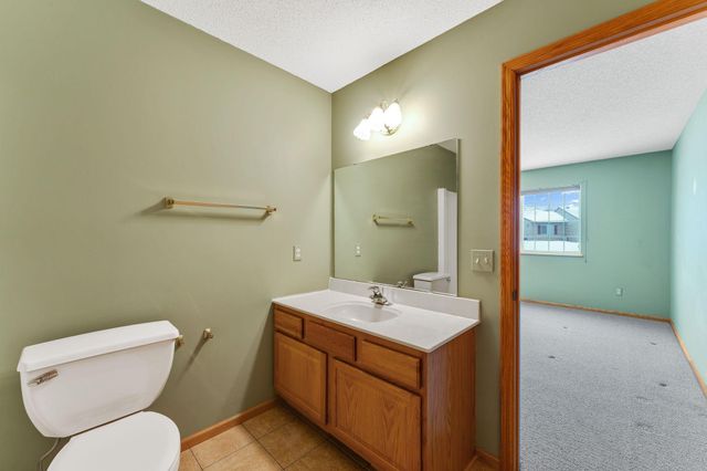 4913 34th Court NW, Rochester, MN 55901