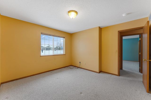 4913 34th Court NW, Rochester, MN 55901