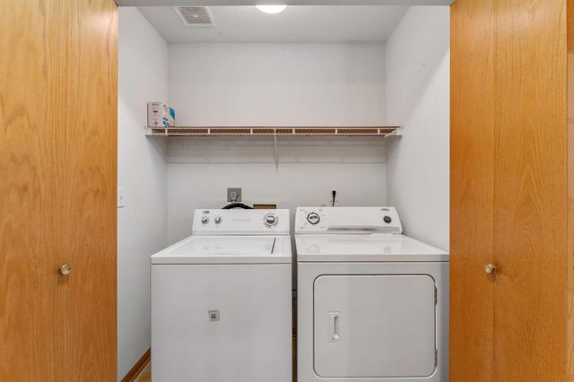 4913 34th Court NW, Rochester, MN 55901