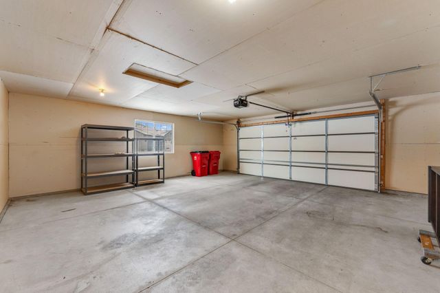 4913 34th Court NW, Rochester, MN 55901