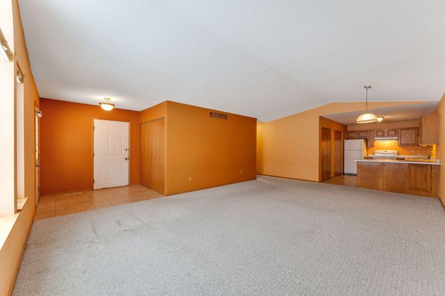 4913 34th Court NW, Rochester, MN 55901