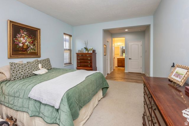 11751 S LAKE RUN RD, South Jordan, UT 84009
