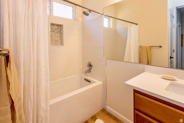 11751 S LAKE RUN RD, South Jordan, UT 84009