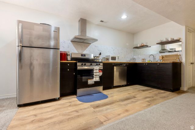 11751 S LAKE RUN RD, South Jordan, UT 84009
