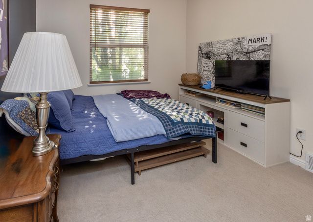 11751 S LAKE RUN RD, South Jordan, UT 84009