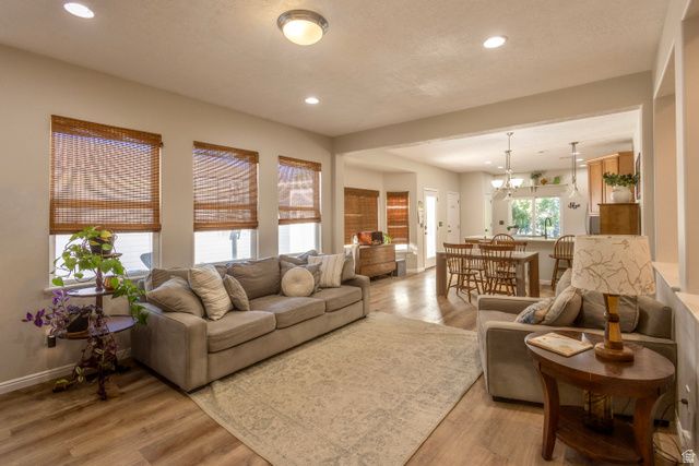 11751 S LAKE RUN RD, South Jordan, UT 84009