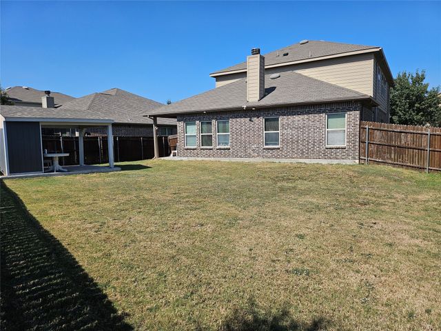 1313 Shelley Drive, Burleson, TX 76028