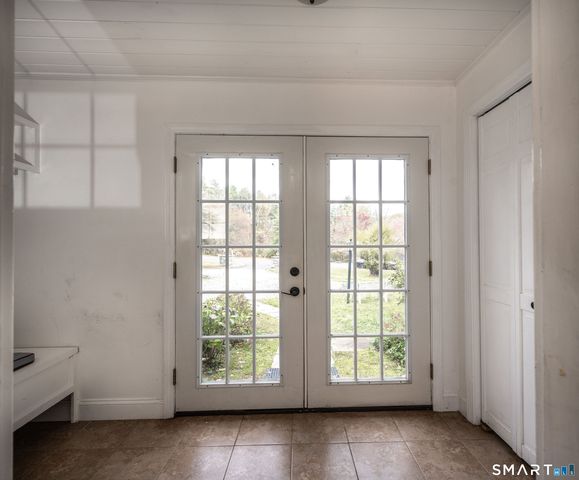 2 Brick School Drive, Redding, CT 06896