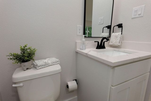 6675 Half Elm Street, Frisco, TX 75034