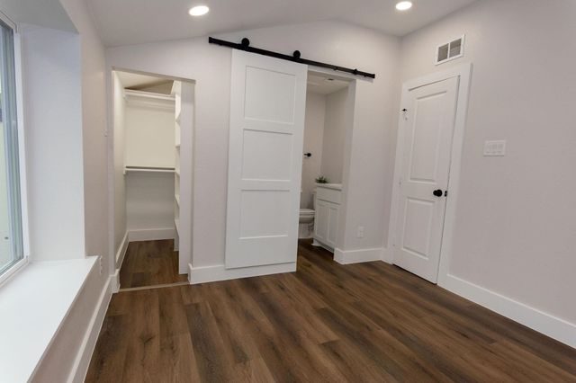 6675 Half Elm Street, Frisco, TX 75034