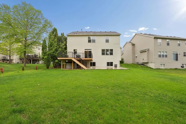 8962 Peony Lane N, Maple Grove, MN 55311