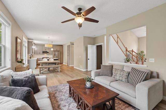 8962 Peony Lane N, Maple Grove, MN 55311