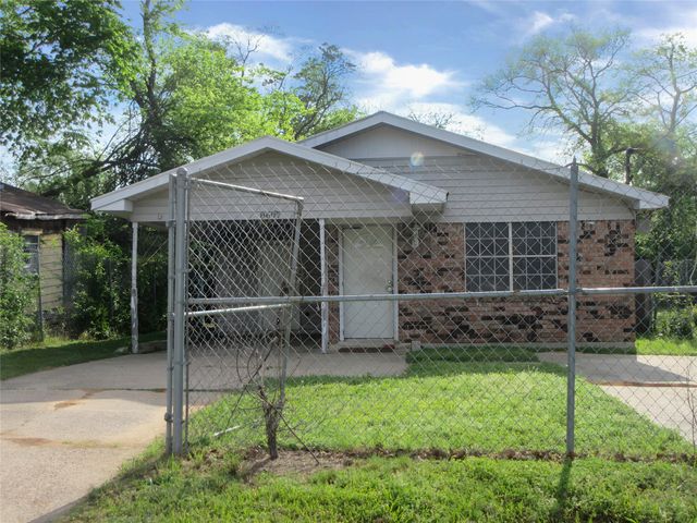 8607 Nesom Court, Shreveport, LA 71106