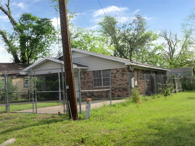 8607 Nesom Court, Shreveport, LA 71106
