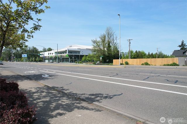 525 W James Street, Kent, WA 98032