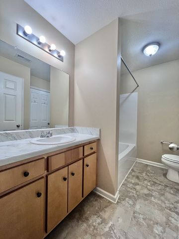 521 Patriot Park Ct Unit A, Clarksville, TN 37042