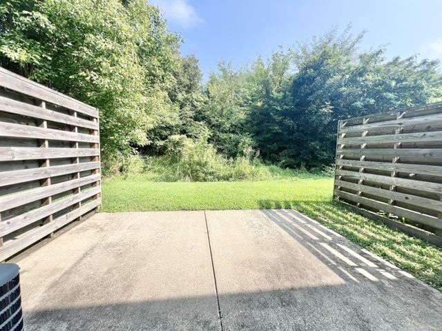 521 Patriot Park Ct Unit A, Clarksville, TN 37042