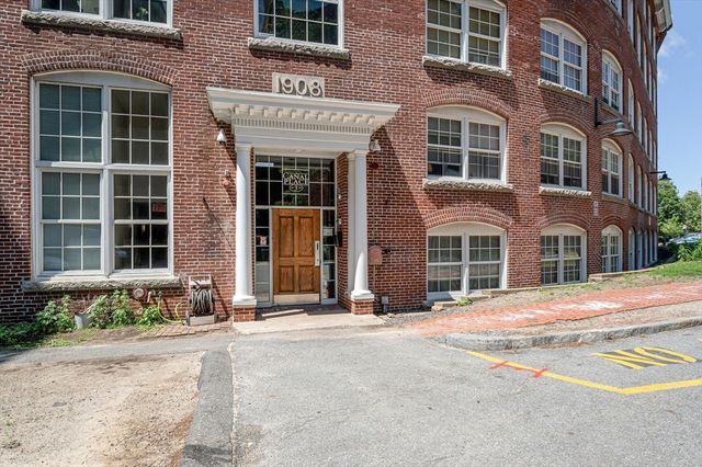 200 Market St 3409, Lowell, MA 01852