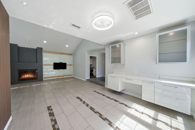 6030 Elkwood Forest Drive, Houston, TX 77088