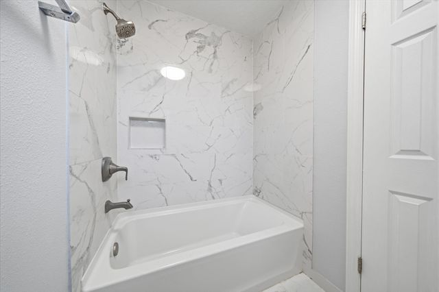 6030 Elkwood Forest Drive, Houston, TX 77088