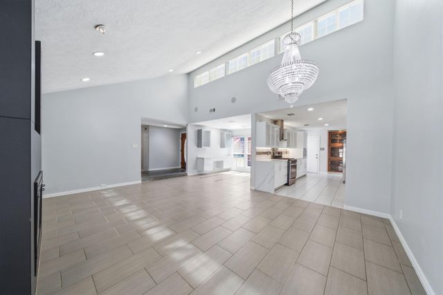 6030 Elkwood Forest Drive, Houston, TX 77088