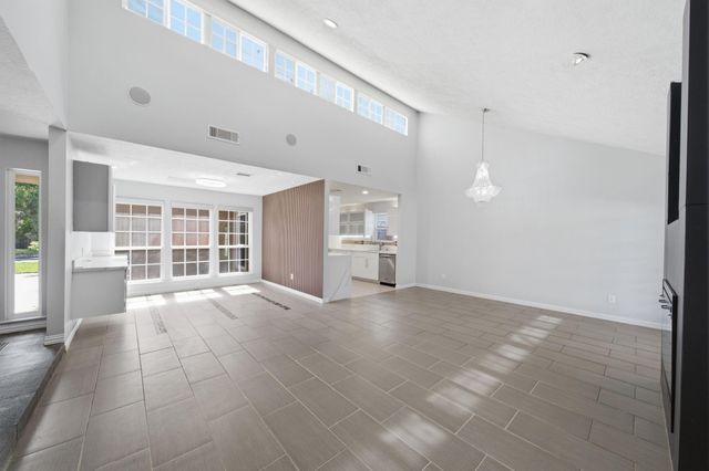 6030 Elkwood Forest Drive, Houston, TX 77088