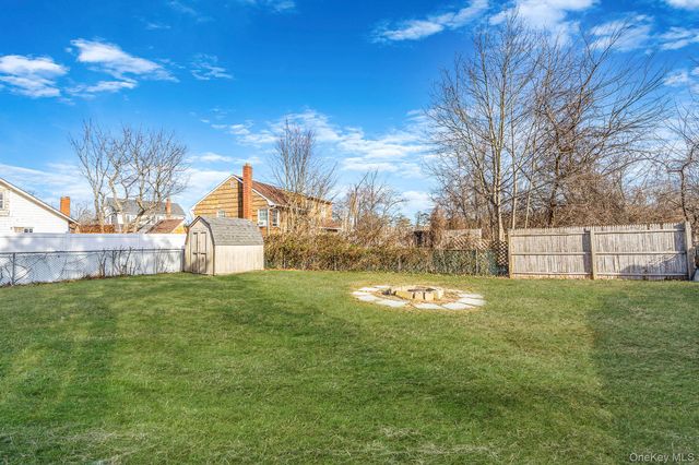 247 Rider Avenue, Patchogue, NY 11772