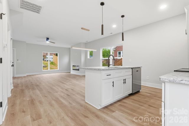 228 Summit Avenue, Albemarle, NC 28001
