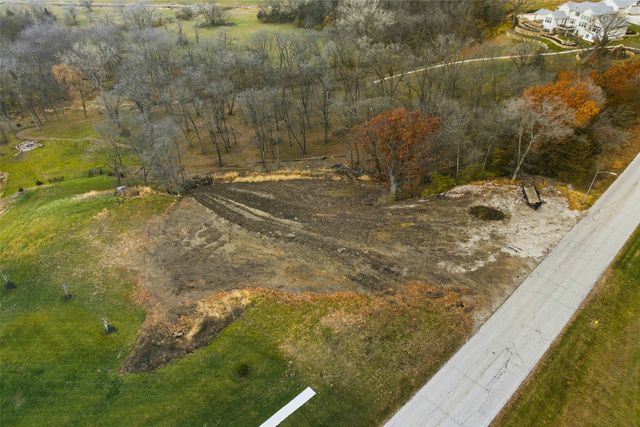 1360 NW Hugg Drive, Polk City, IA 50226