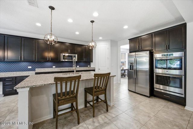 2977 MCCRONE Way, Jacksonville, FL 32216