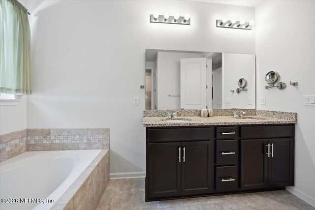 2977 MCCRONE Way, Jacksonville, FL 32216