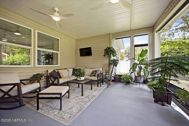 2977 MCCRONE Way, Jacksonville, FL 32216