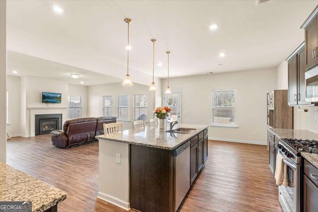 401 Larry Lane, Adairsville, GA 30103