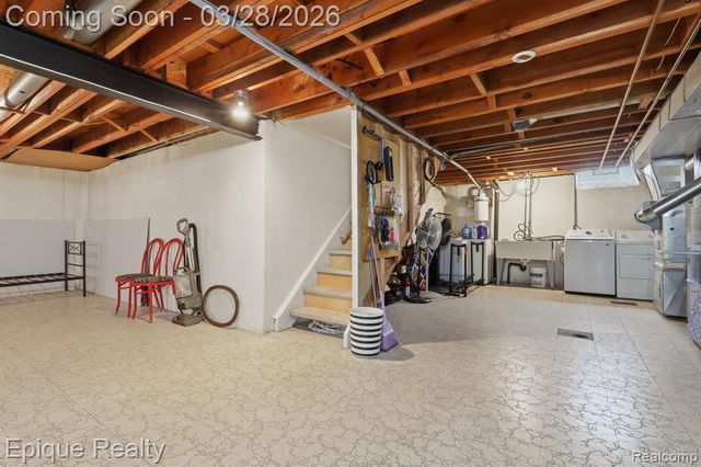 36844 Kyro Court, Sterling Heights, MI 48310