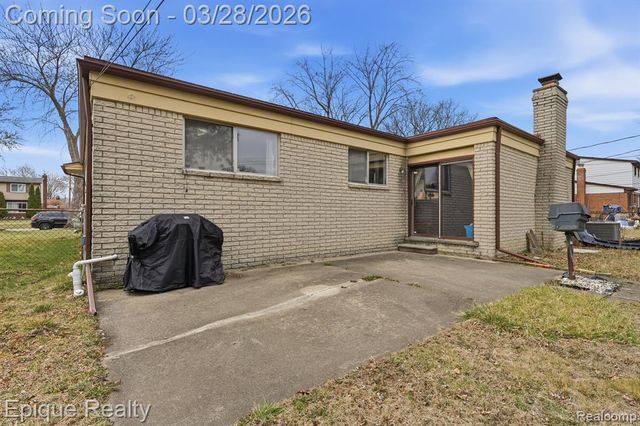 36844 Kyro Court, Sterling Heights, MI 48310