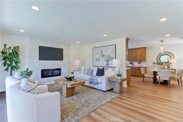 541 Ronwood, La Habra, CA 90631