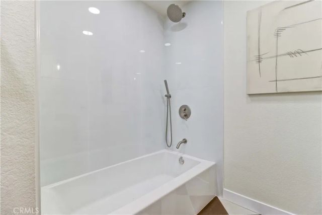 541 Ronwood, La Habra, CA 90631
