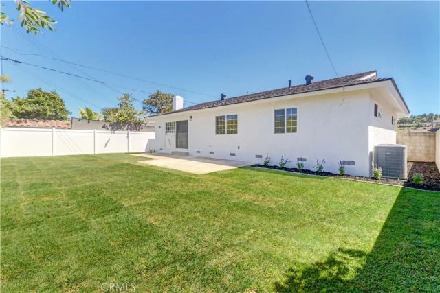 541 Ronwood, La Habra, CA 90631