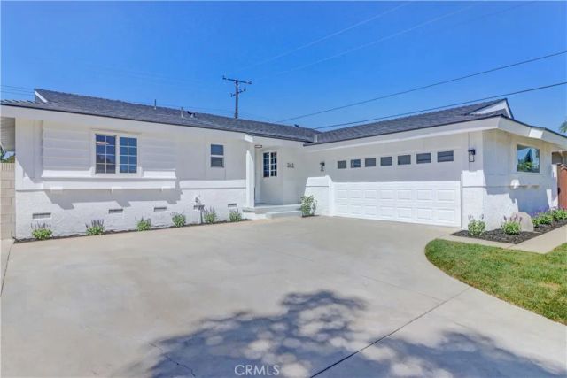 541 Ronwood, La Habra, CA 90631