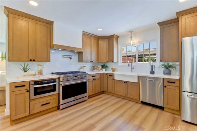 541 Ronwood, La Habra, CA 90631