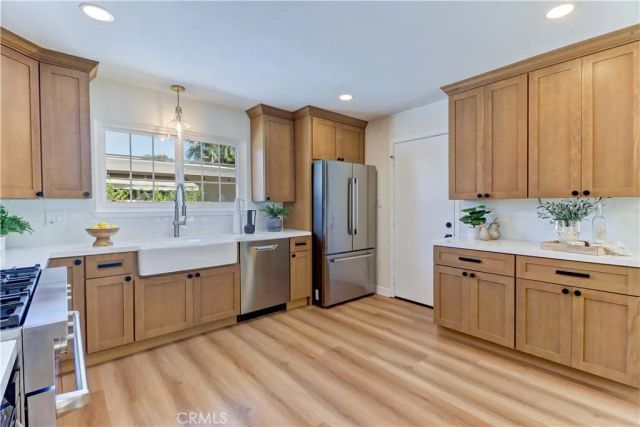 541 Ronwood, La Habra, CA 90631