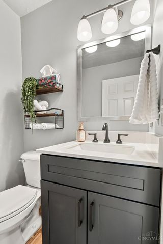1364 Lamplighter Lane, Fairborn, OH 45324
